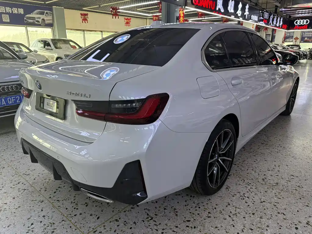 BMW 3 Series 2023