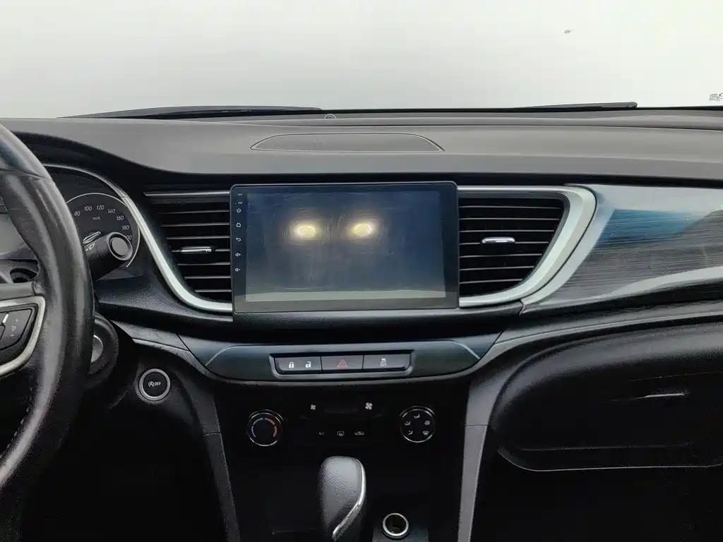 Buick Excelle GT 2018 — фото 12