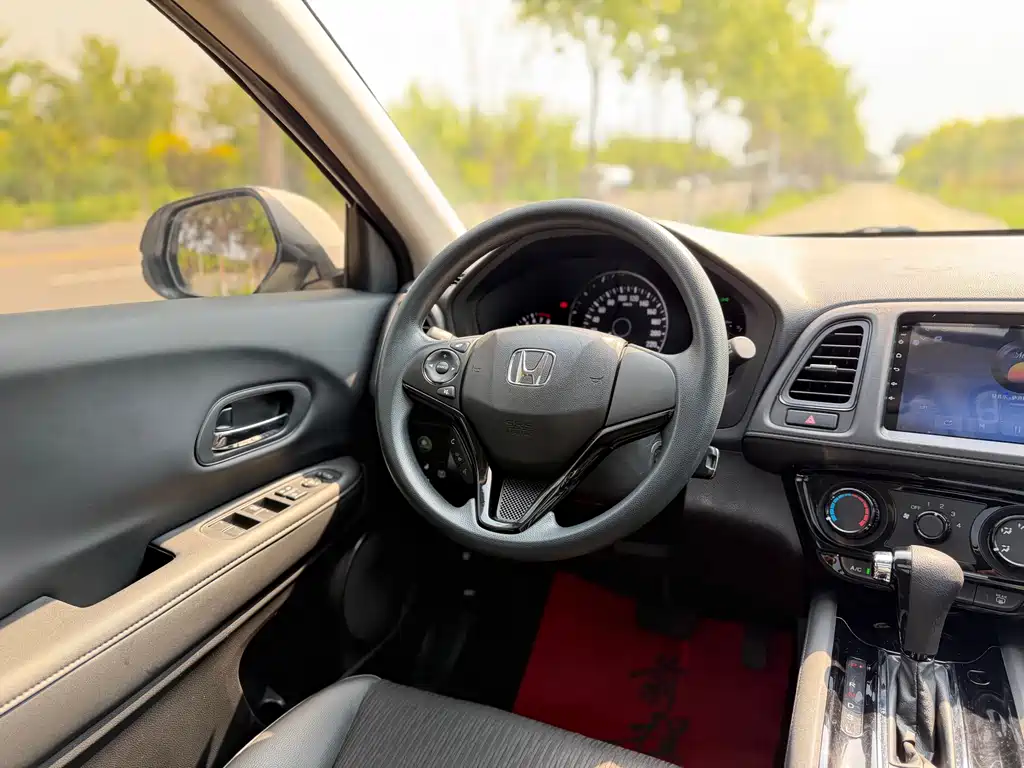 Honda Vezel 2022 — фото 14