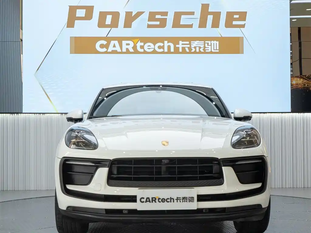 Porsche Macan 2023