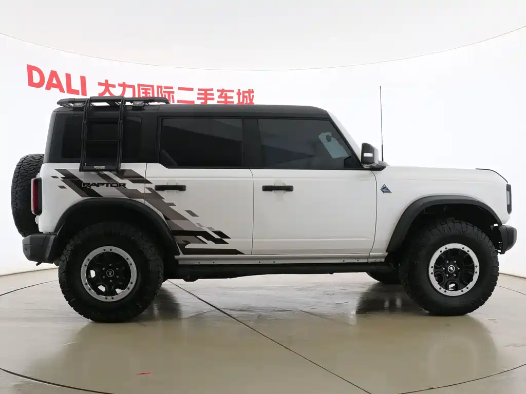 Ford Bronco 2025 — фото 16