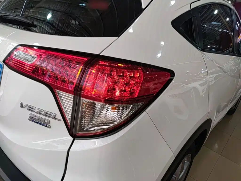 Honda Vezel 2019 — фото 8