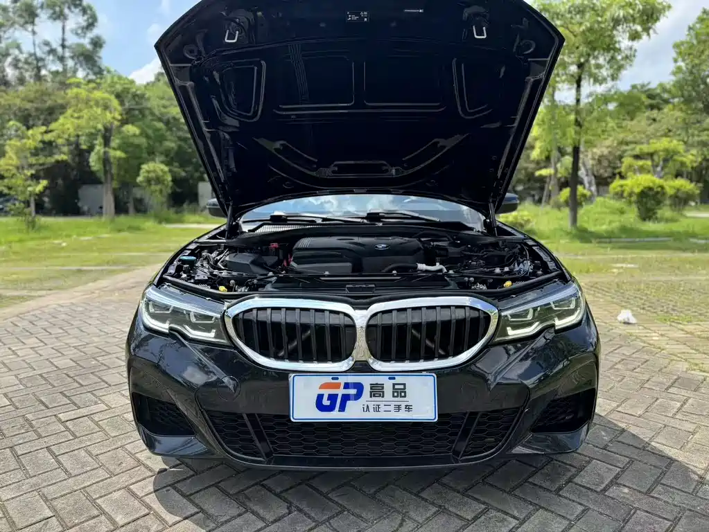 BMW 3 Series 2021 — фото 18