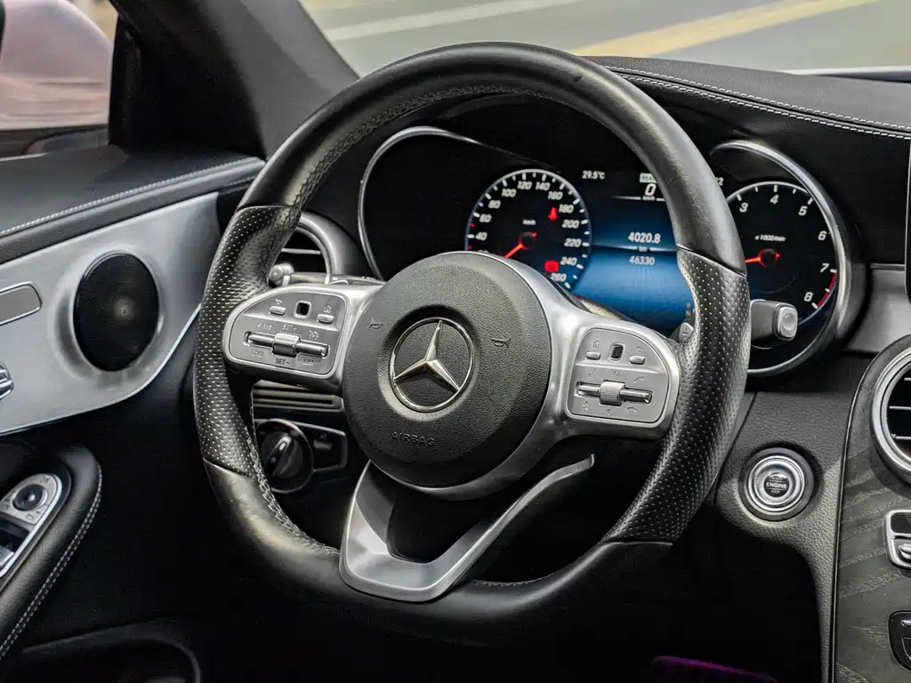 Mercedes-Benz C-Class 2021 — фото 8