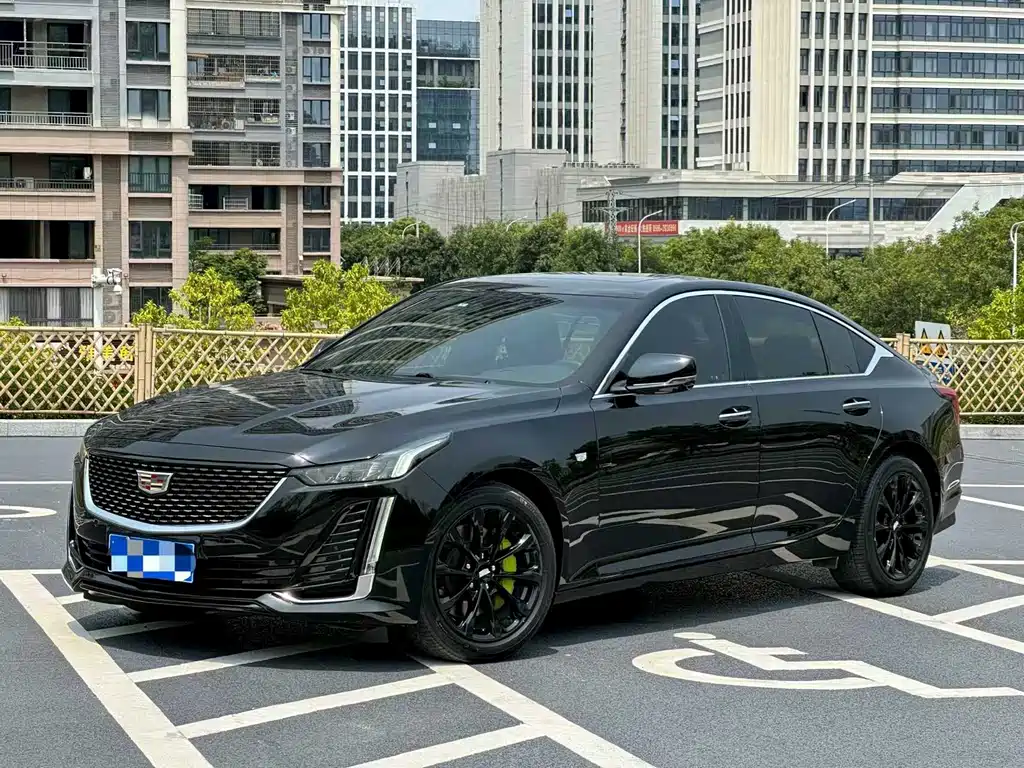 Cadillac CT5 2022 — фото 1