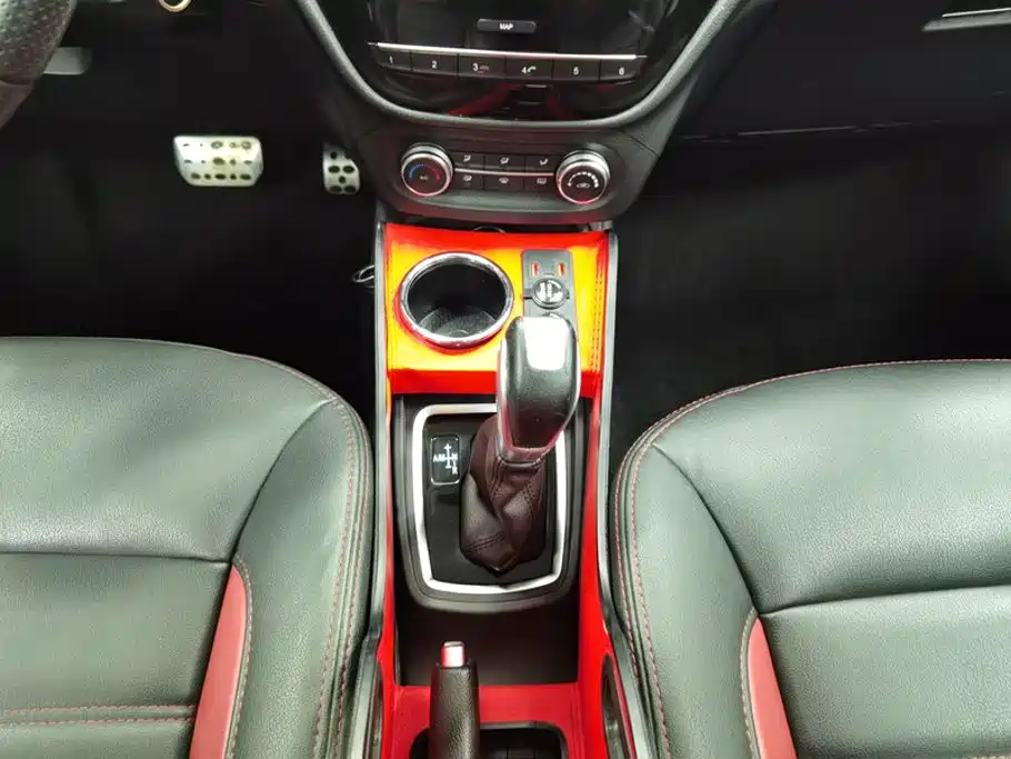 Haval H1 2015 — фото 16