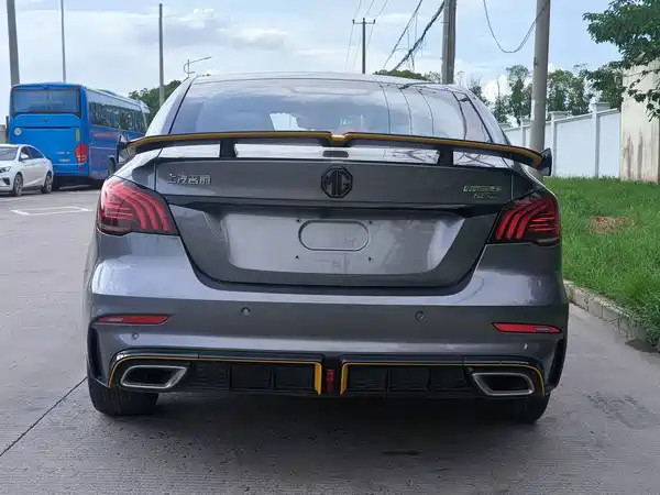 MG MG6 2021
