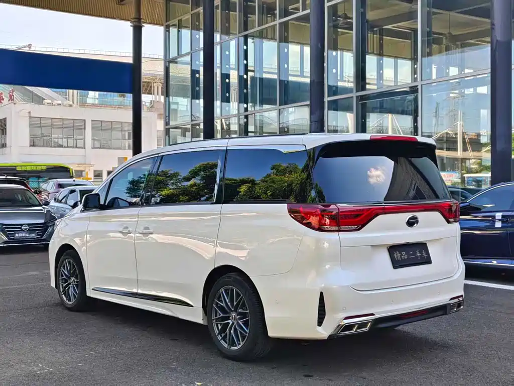 GAC Motor Trumpchi M8 2020 — фото 7