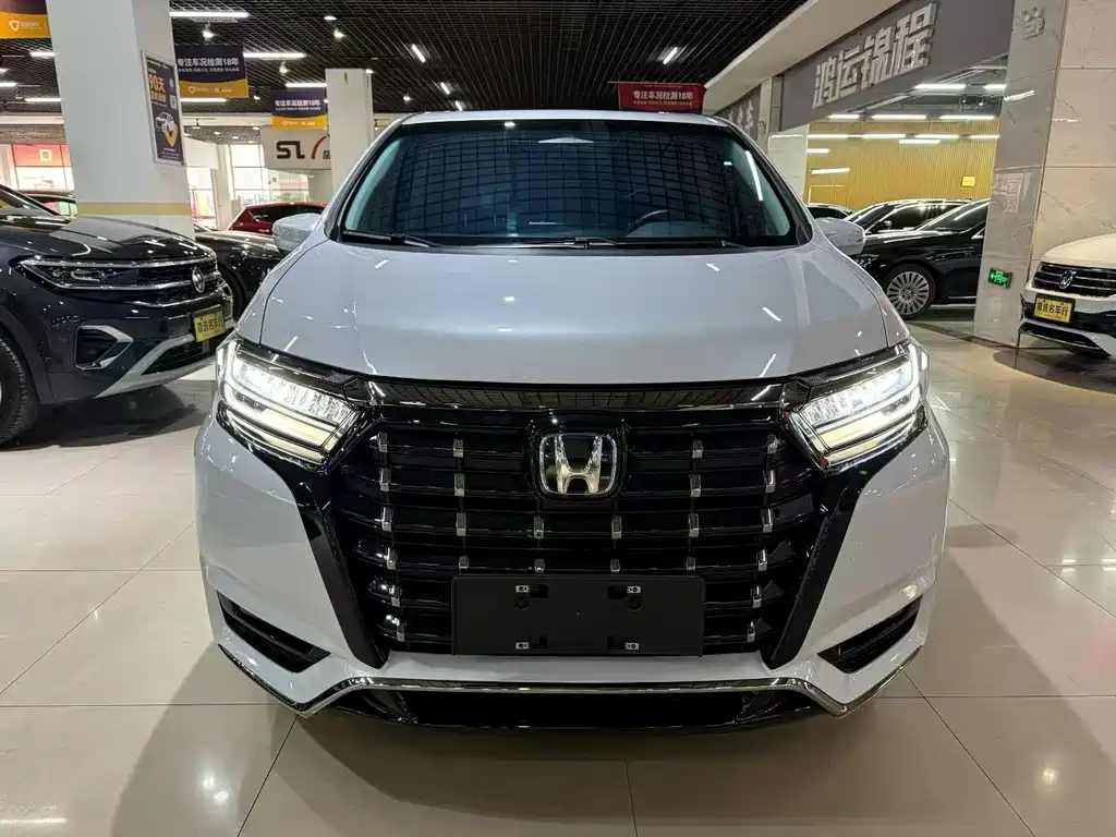 Honda Elysion 2025