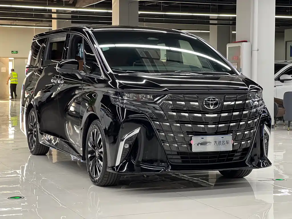Toyota Alphard 2024
