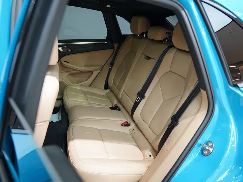 Porsche Macan 2022 — фото 20