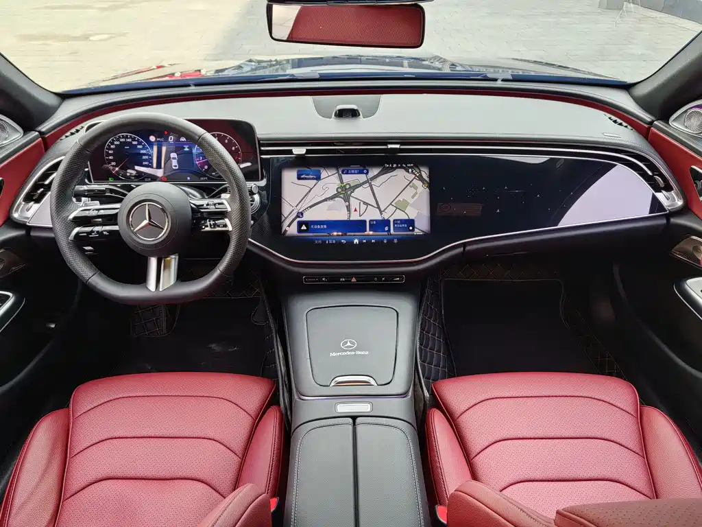 Mercedes-Benz E-Class 2025 — фото 18