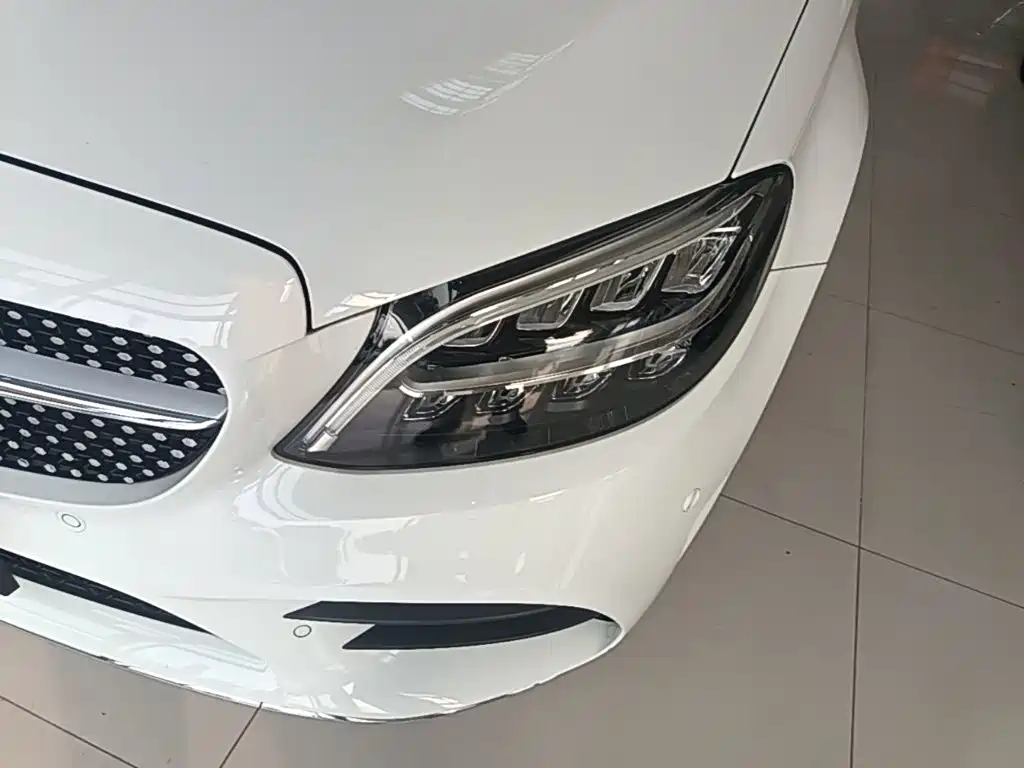 Mercedes-Benz C-Class 2021 — фото 24
