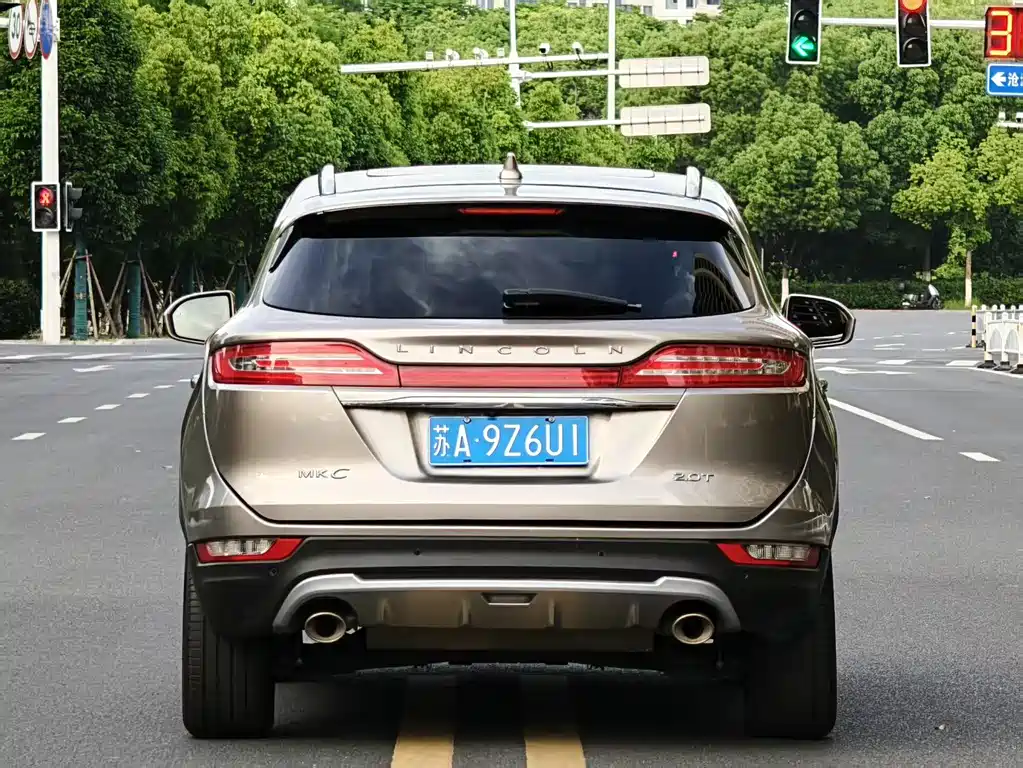 Lincoln MKC 2019 — фото 13