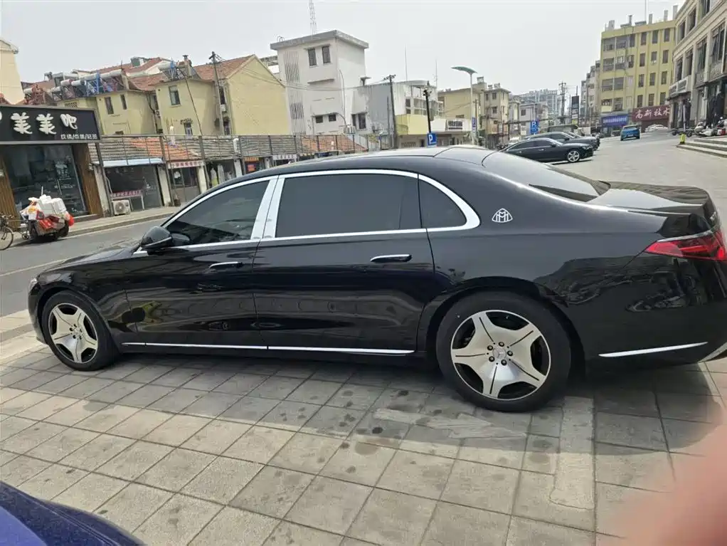 Mercedes-Benz Maybach S-Class 2023