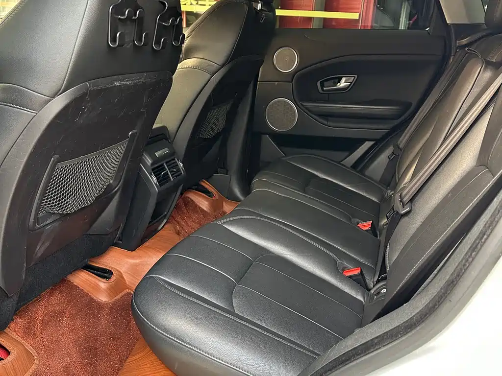 Land Rover Evoque 2018 — фото 4