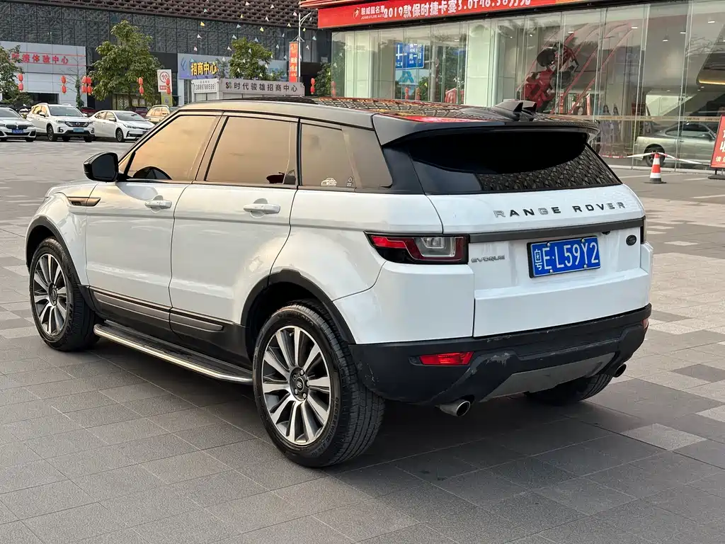 Land Rover Evoque 2018 — фото 8
