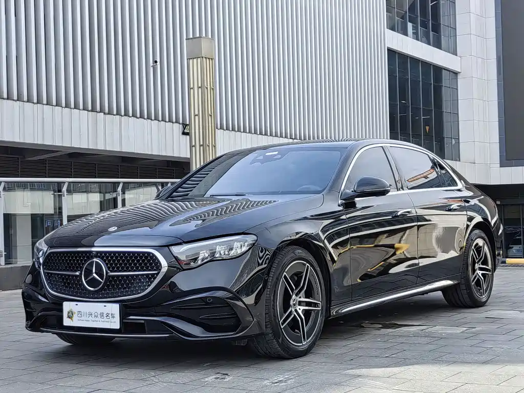 Mercedes-Benz E-Class 2025 — фото 2
