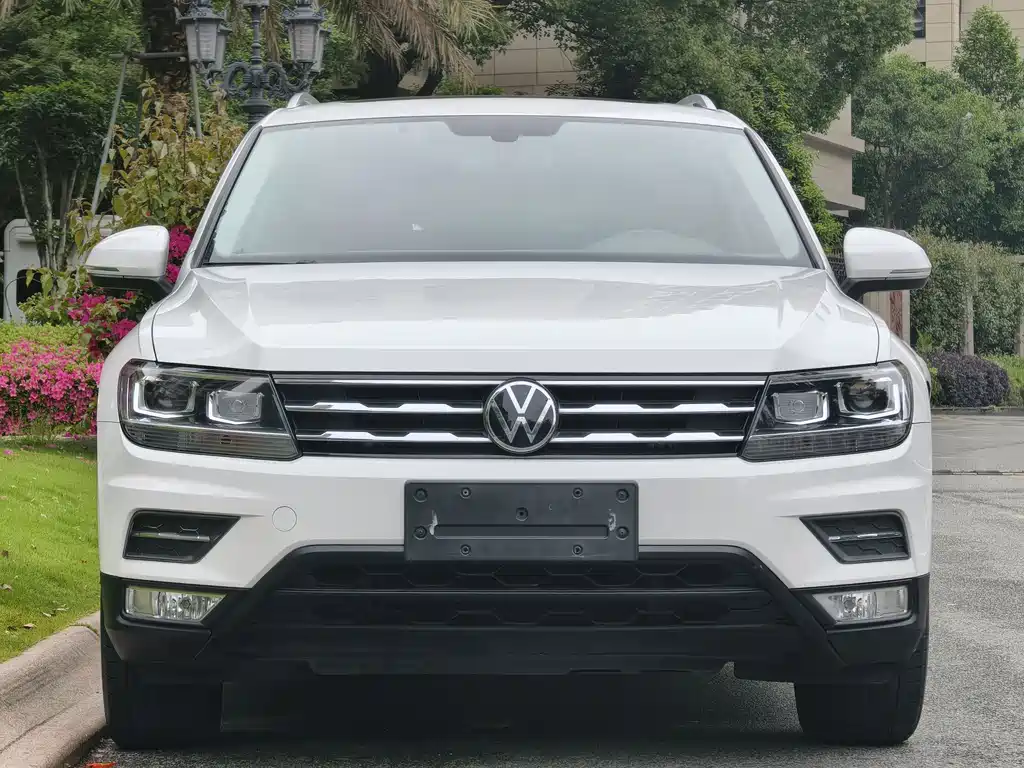 Volkswagen Tiguan L 2021