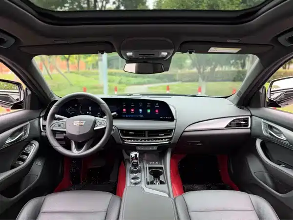 Cadillac CT5 2024