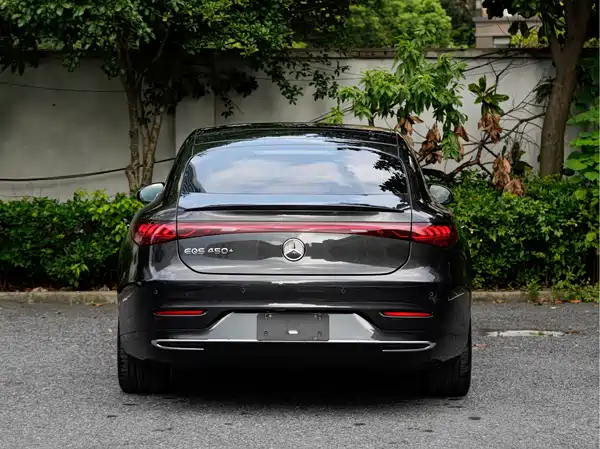Mercedes-Benz EQS 2023