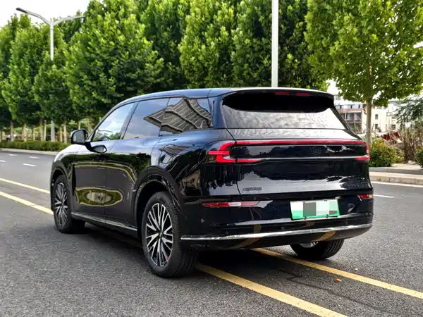 Changan Qiyuan Q07 2025