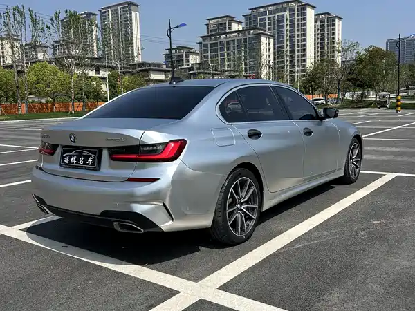 BMW 3 Series 2021