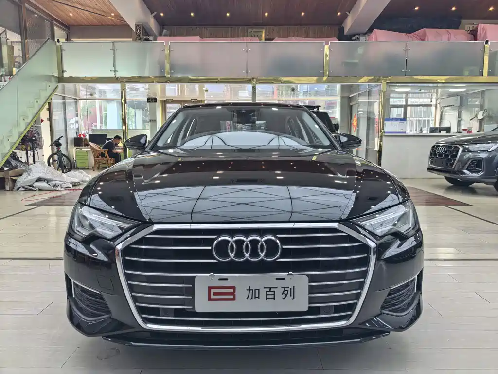 Audi A6L 2020