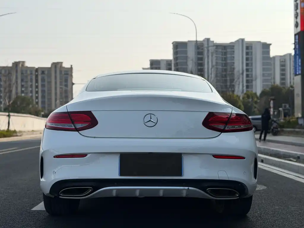 Mercedes-Benz C-Class 2017 — фото 13