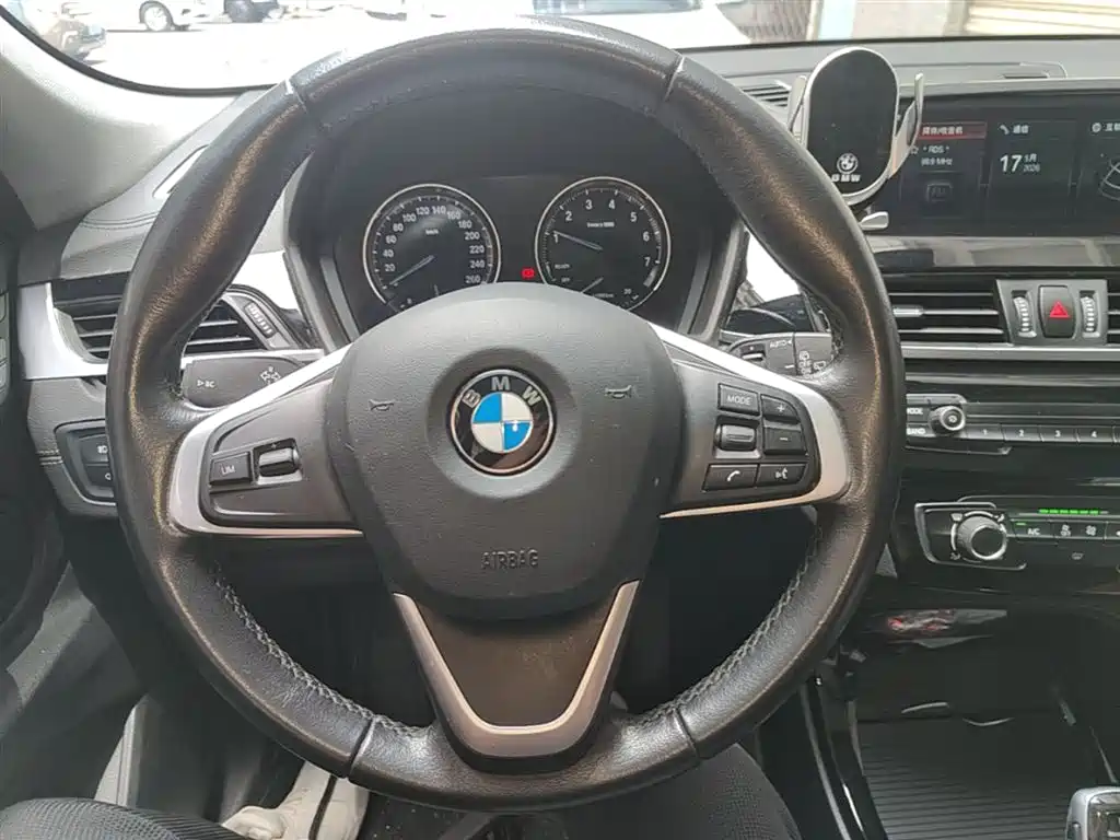 BMW X2 2019 — фото 11