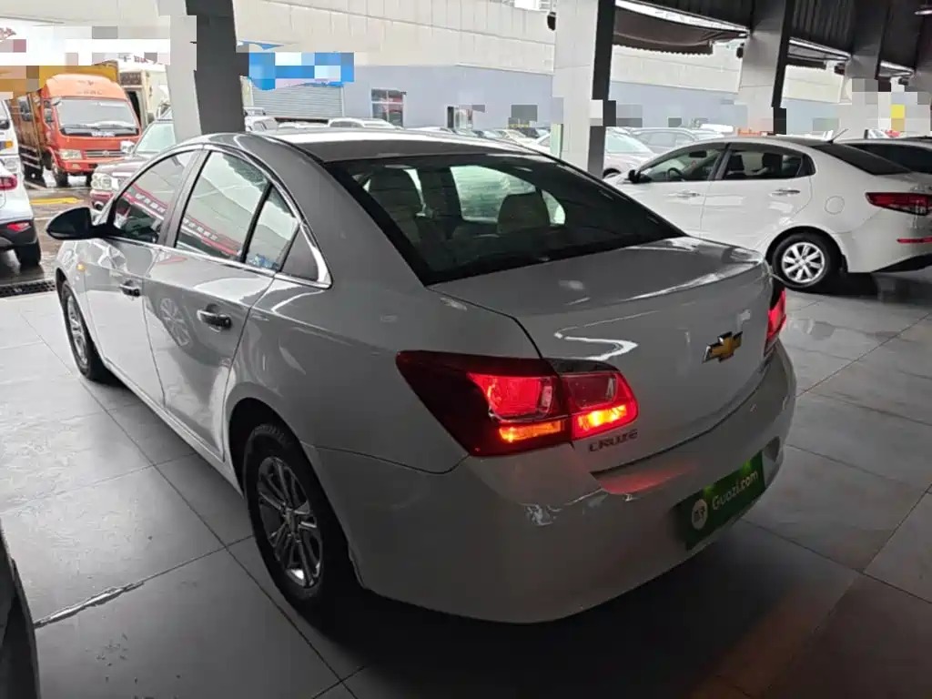 Chevrolet Cruze 2015 — фото 5