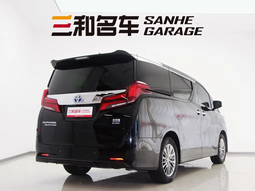 Toyota Alphard 2021 — фото 5