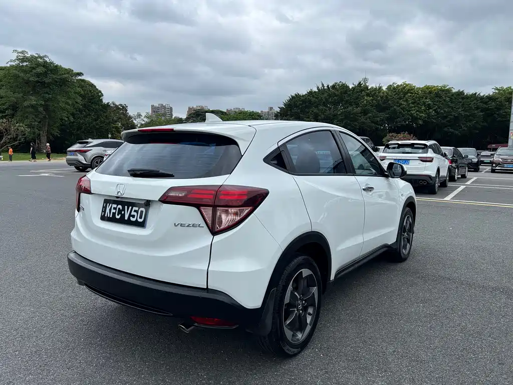 Honda Vezel 2018 — фото 9