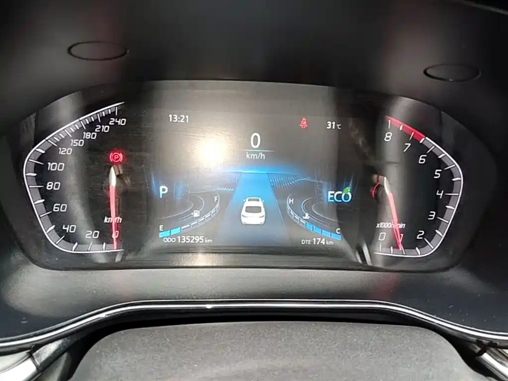 Changan CS85 COUPE 2020 — фото 12