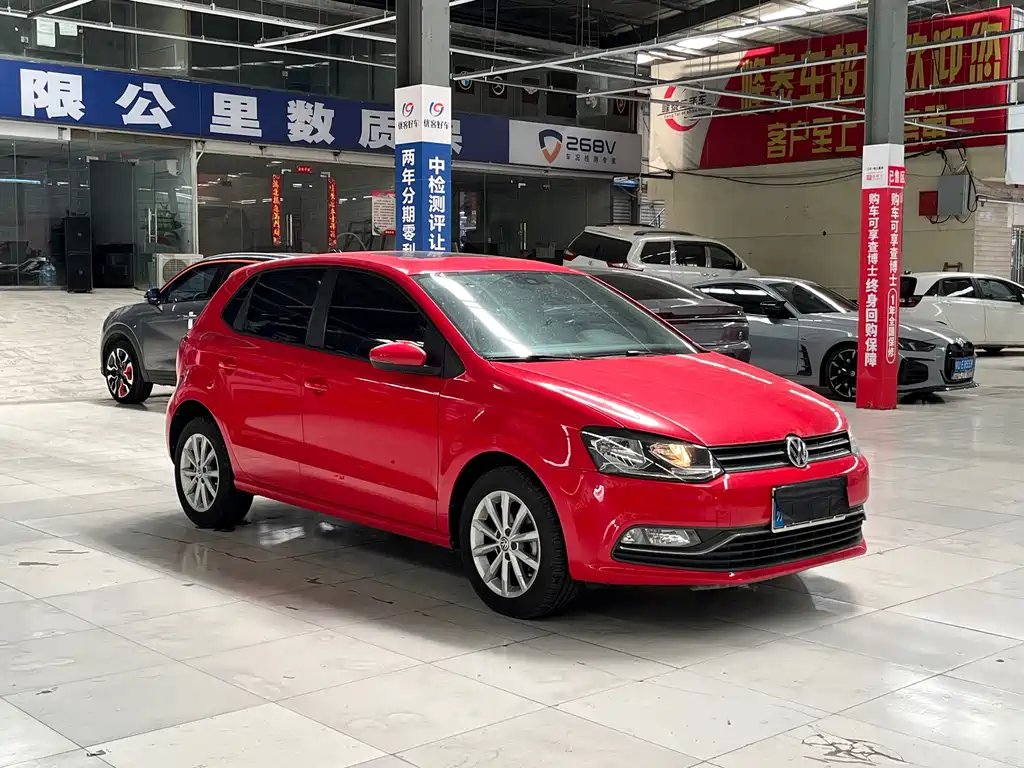 Volkswagen Polo 2015 — фото 3