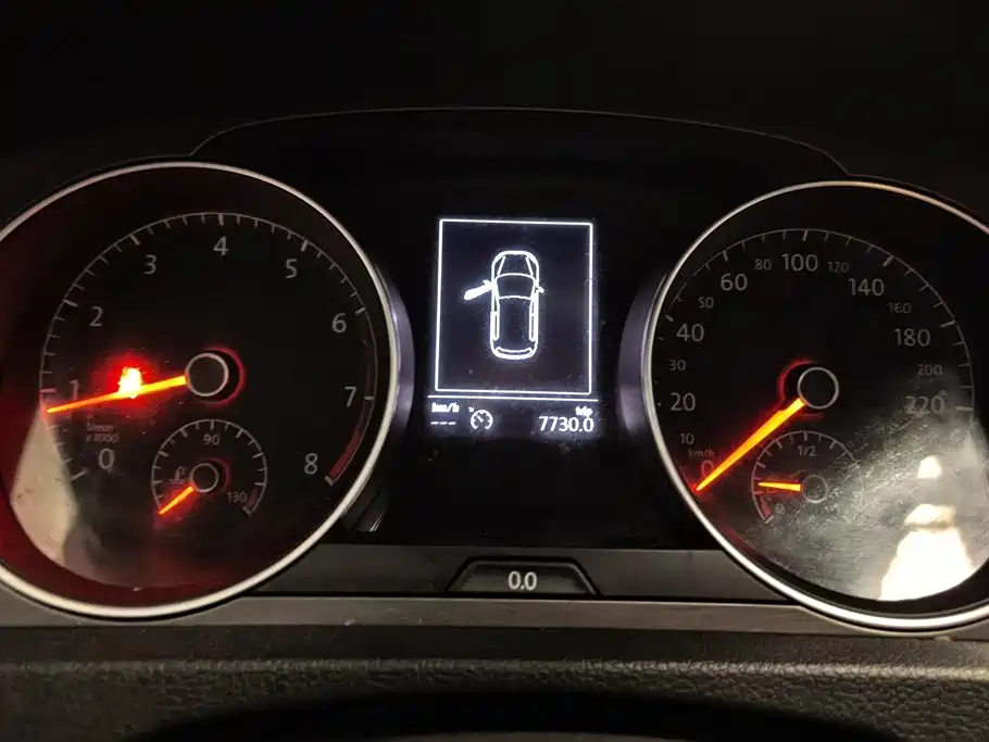 Volkswagen Golf 2015 — фото 14