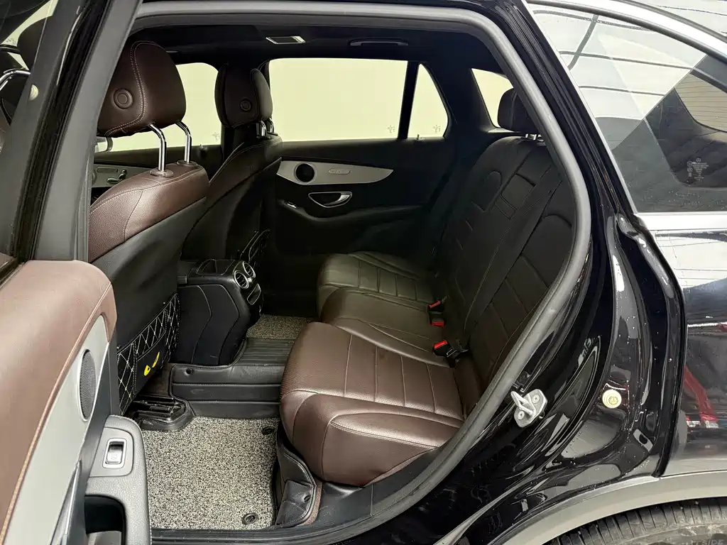 Mercedes-Benz GLC 2022 — фото 14