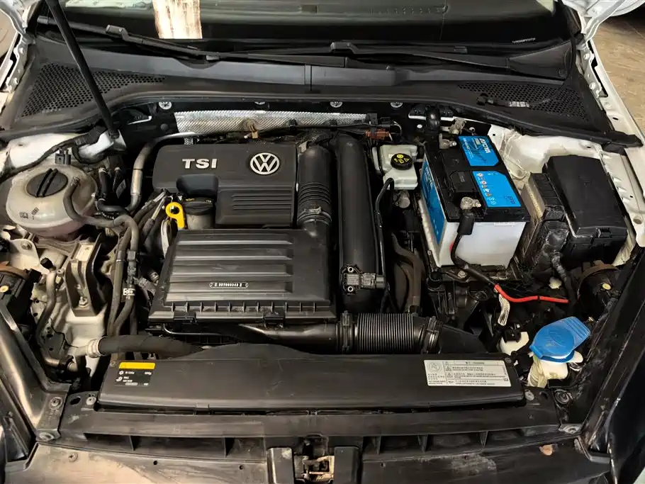 Volkswagen Golf 2015 — фото 10