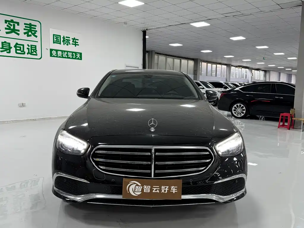 Mercedes-Benz E-Class 2023