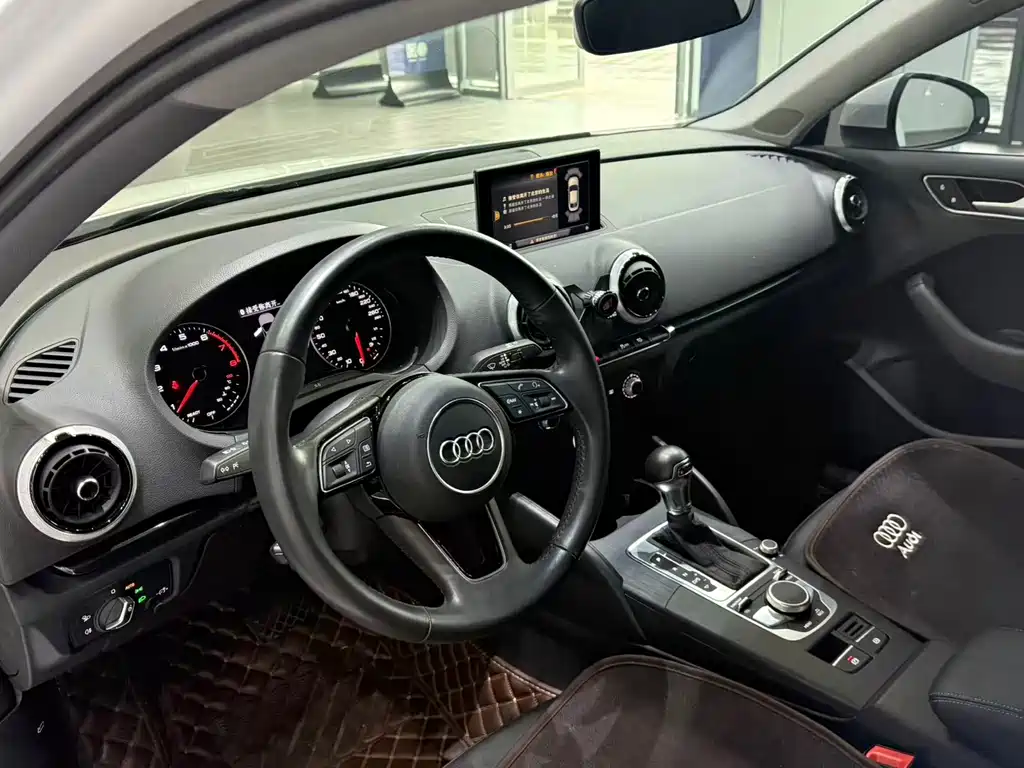 Audi A3 2020 — фото 4
