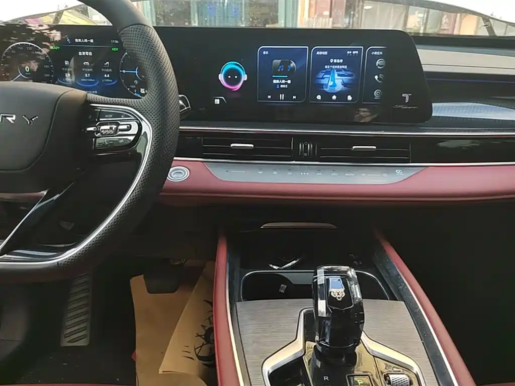 Chery Tiggo 7 PLUS NEV 2024 — фото 13