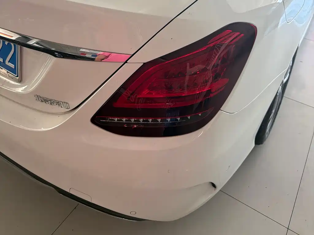 Mercedes-Benz C-Class 2020 — фото 11