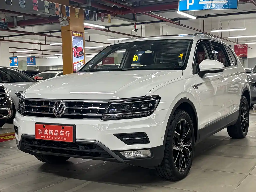 Volkswagen Tiguan L 2019 — фото 1