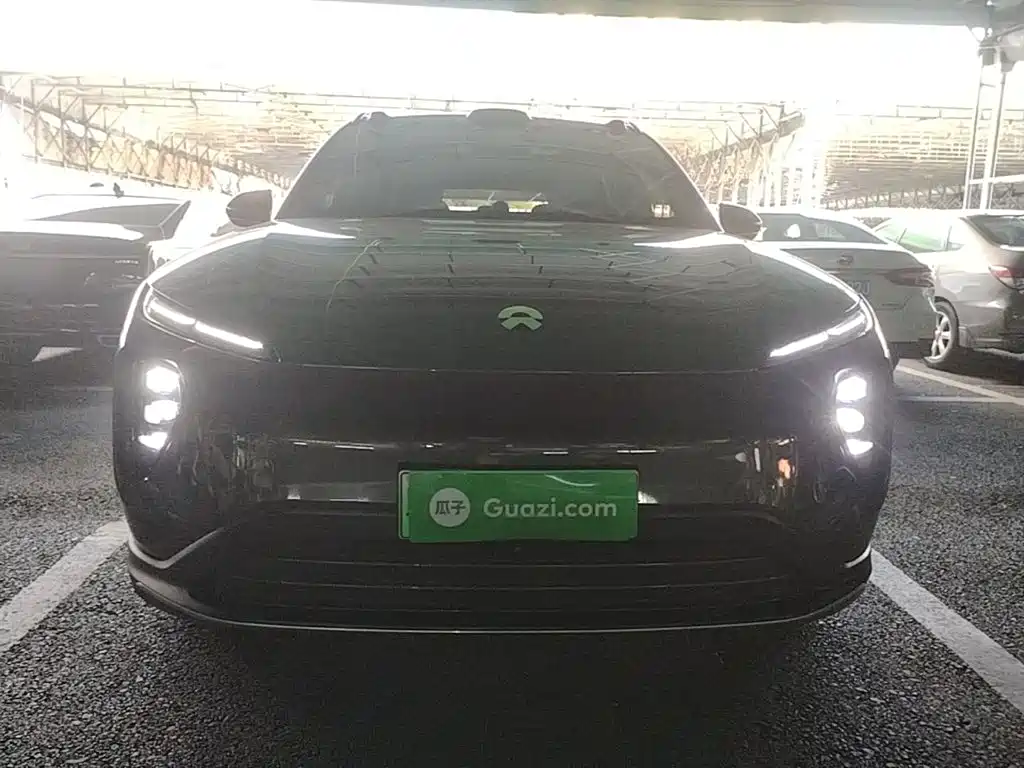 NIO ES6 2025