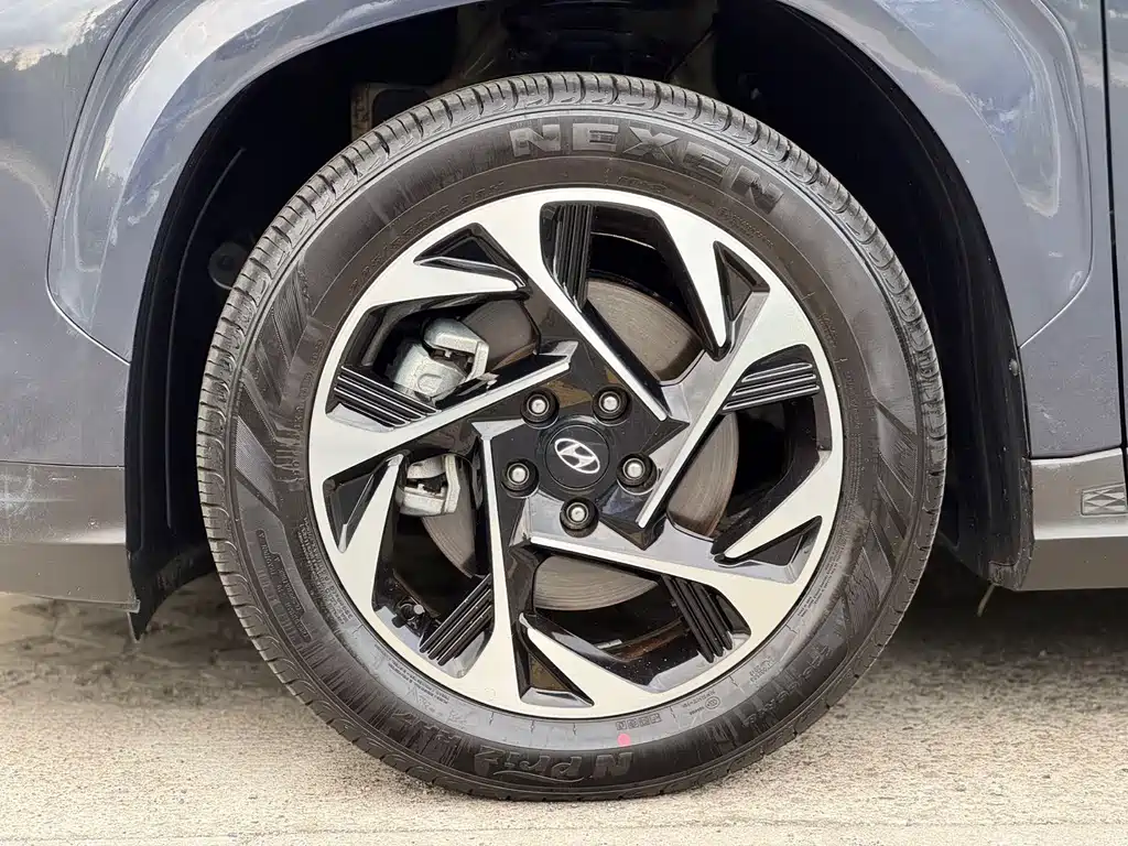 Hyundai Custo 2022 — фото 12