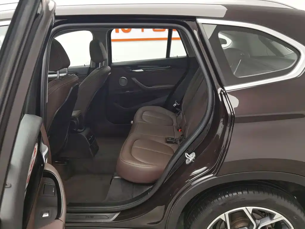 BMW X1 2021 — фото 15