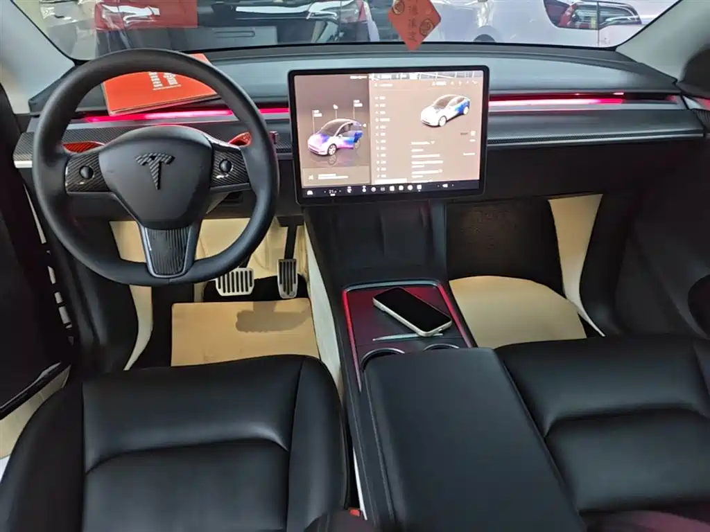 Tesla Model Y 2023 — фото 13