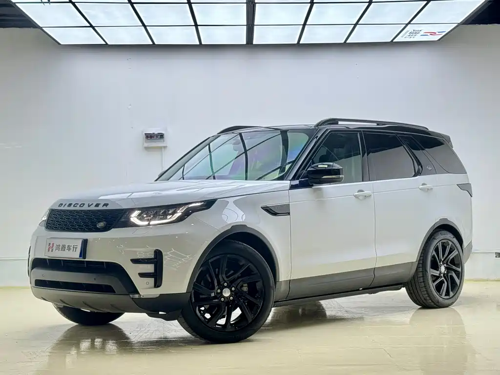 Land Rover Discovery 2018 — фото 1