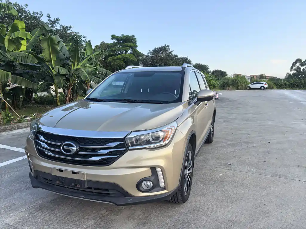 GAC Motor Trumpchi GS4 2015