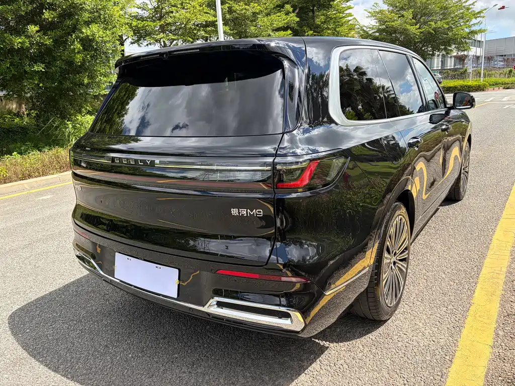 Geely Galaxy M9 2025 — фото 17